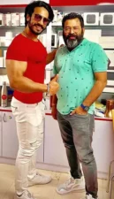 Home 87 Thakur Anoop Singh at izone digital apple store